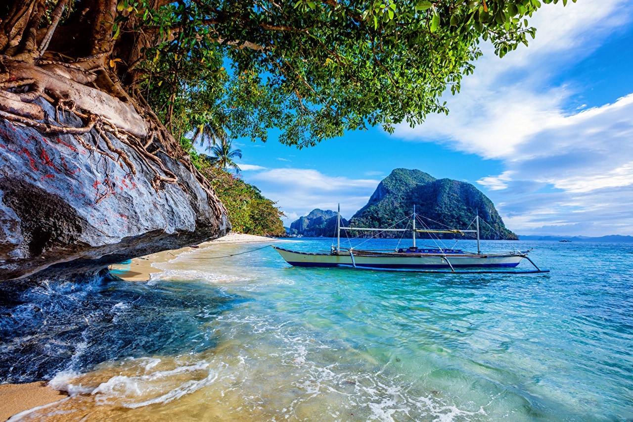 Both countries offer exceptional experiences, and your decision will depend on the type of adventure you’re seeking 